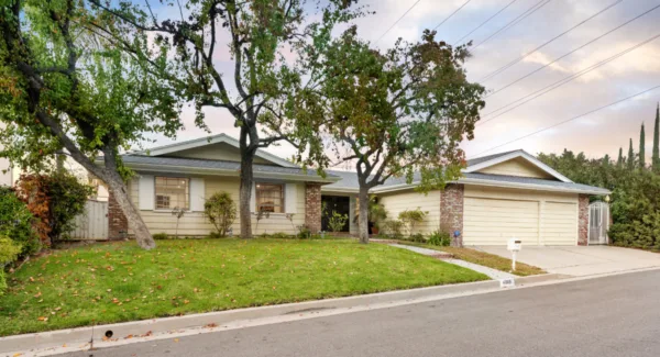 Not Ready for "Senior Living"? 5 Single-Story Neighborhoods in Yorba Linda & Placentia