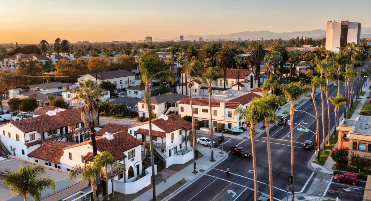 Vintage Charm in a Sea of Beige: A Guide to Santa Ana’s Floral Park