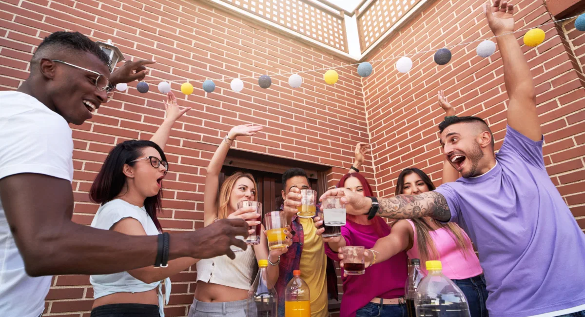 Living in Fullerton: Avoid the College Town Noise Nightmare